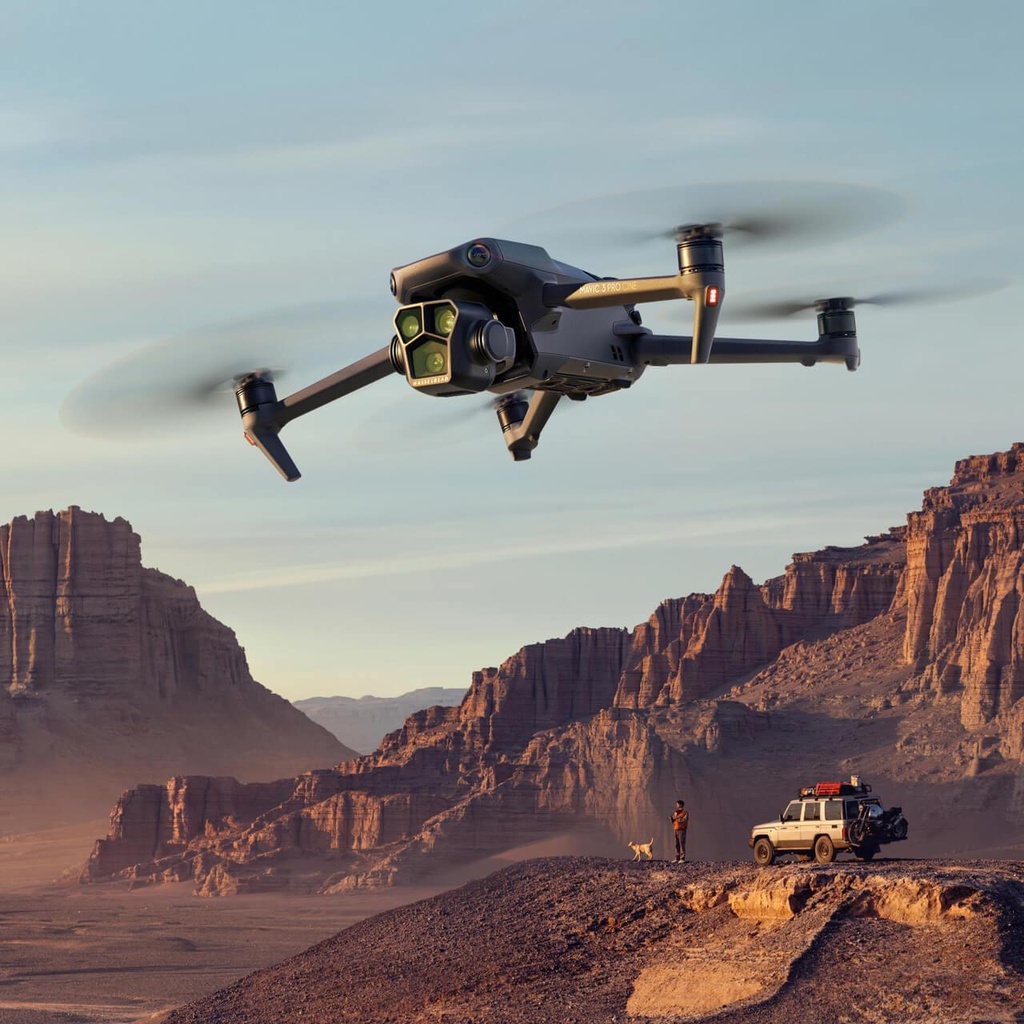 Super fast DJI Mavic 3 Pro Cine Premium Combo (DJI RC Pro + Mavic 3 Pro Cine 1TB SSD)